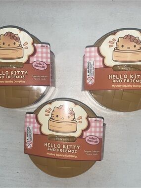 Hello Kitty Mystery Squishy Dumpling - Tan Brown